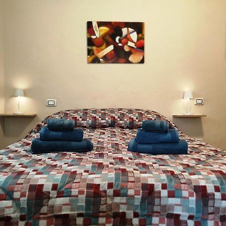 Marino Apartments Levanto Buitenkant foto