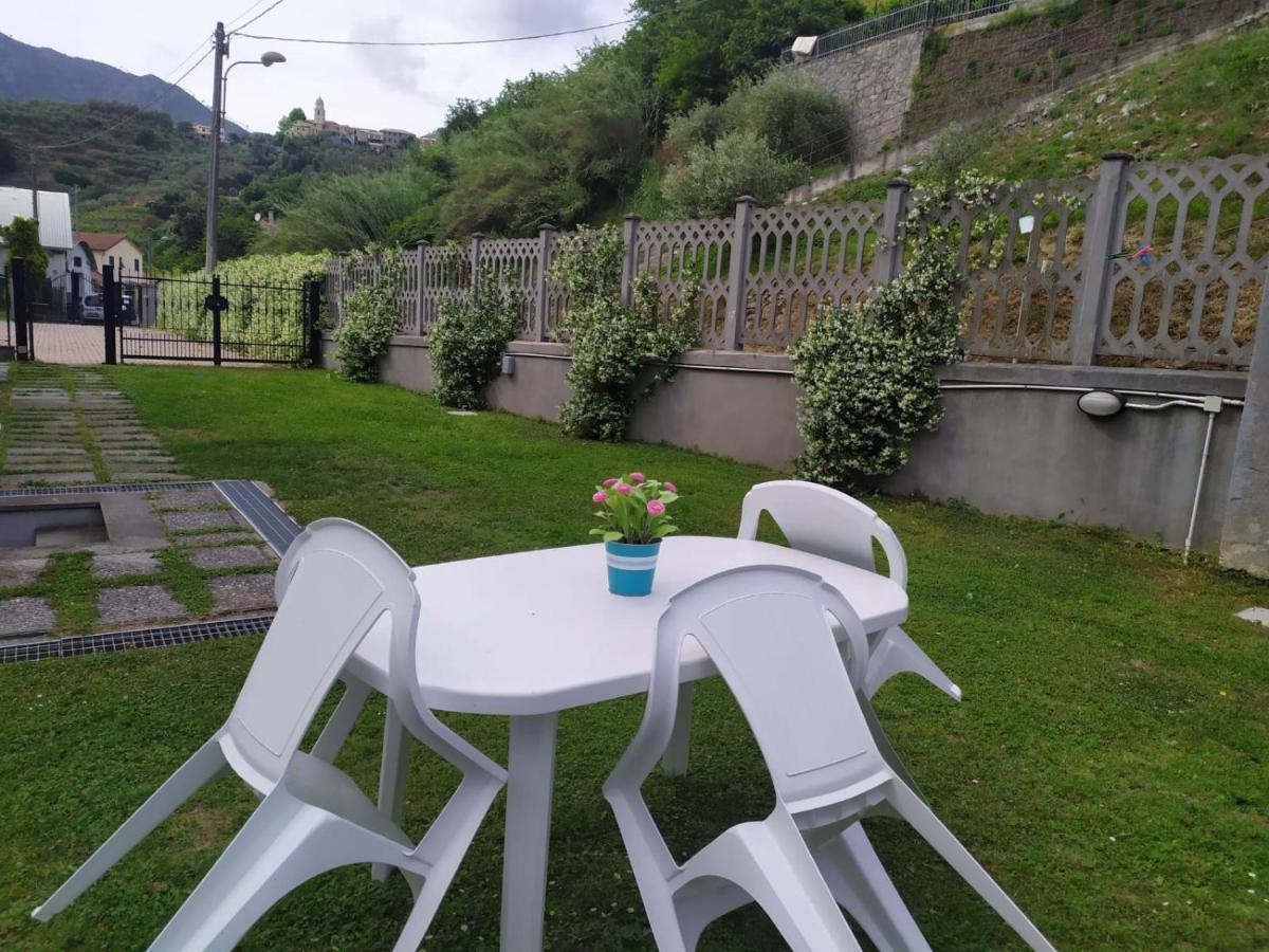 Marino Apartments Levanto Buitenkant foto